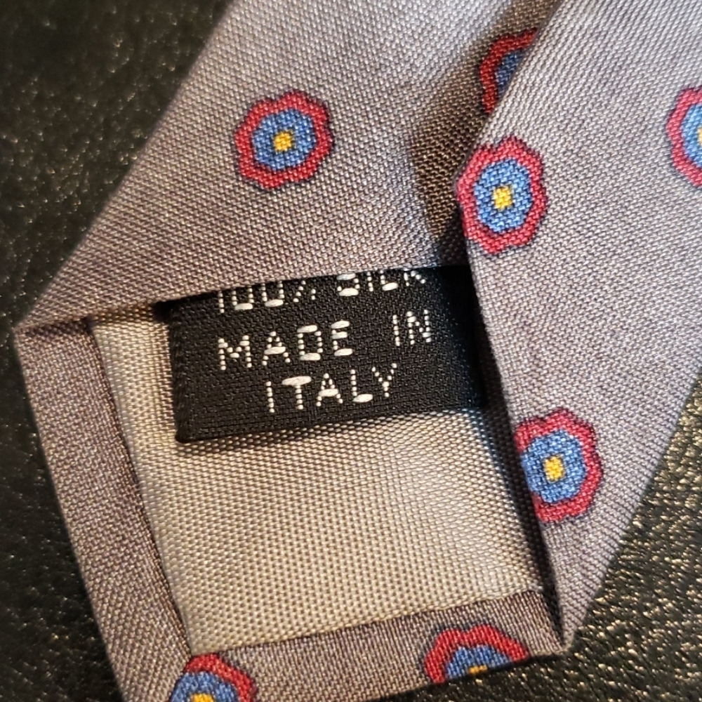 Isaco tie - Picture 4 of 4
